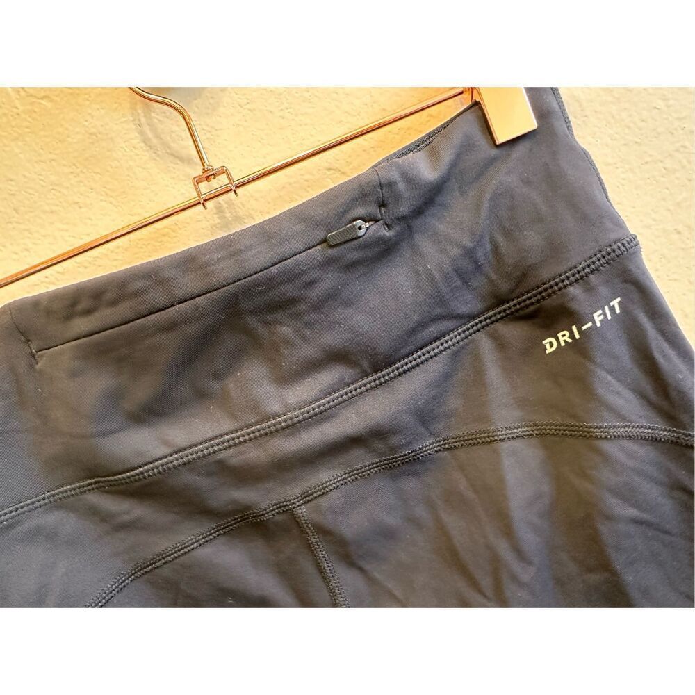 Nike Women’s Black Drawstring Waist Cropped Leggings Size XS - Picture 5 of 6